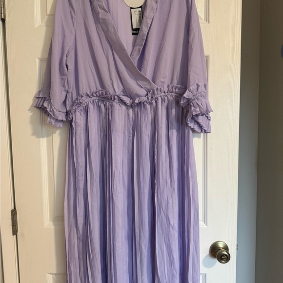 PLUS RUFFLE DETAIL PLEATED MIDI DRESS LILAC - Picture 1 of 6